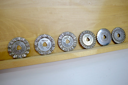 ✂️ Bundle of Fiskars Decorative Rotary Blades – 45mm (No Covers)