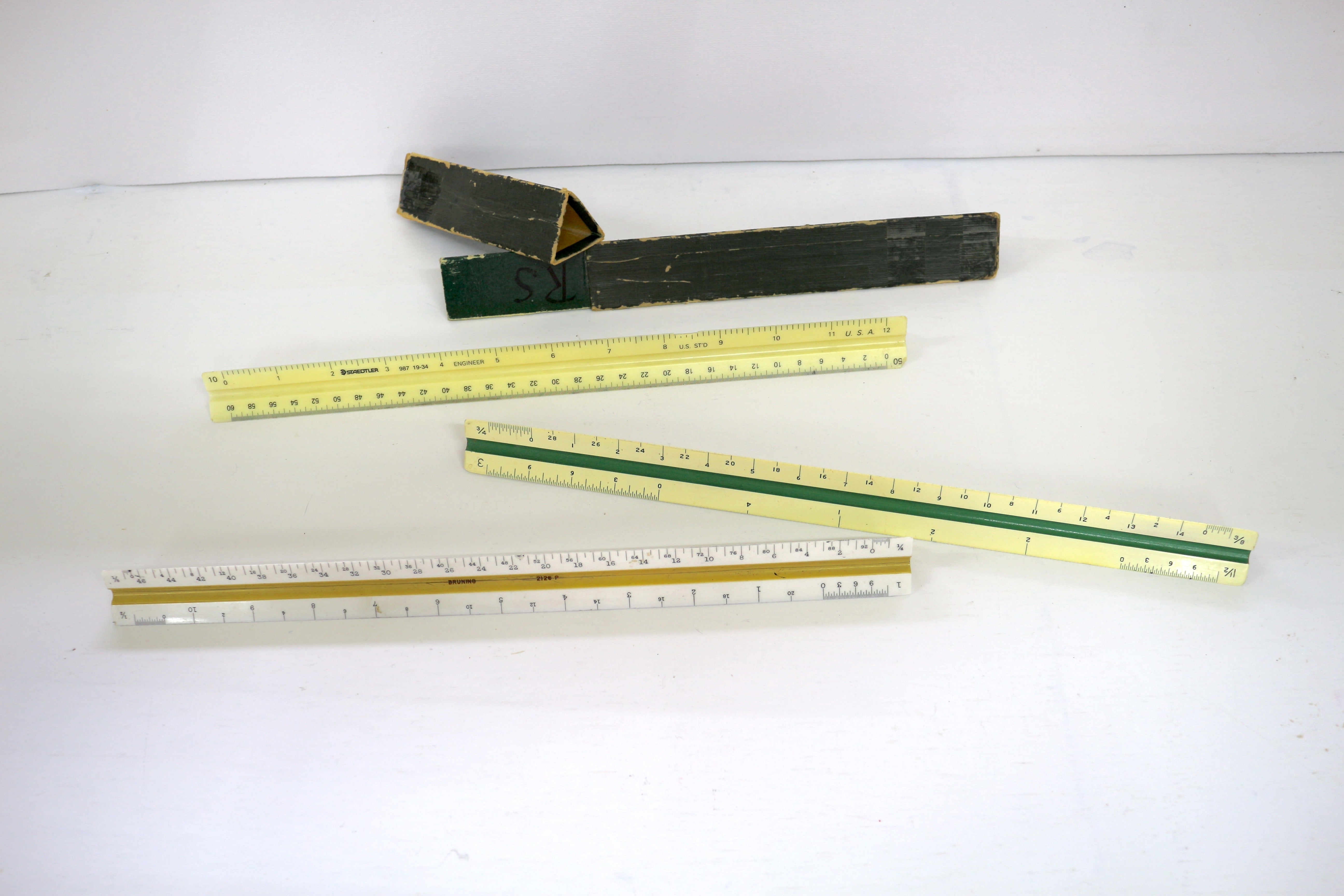 Triumph Mu Ruler 📐 Triangle Ruler Bundle – Makeropolis