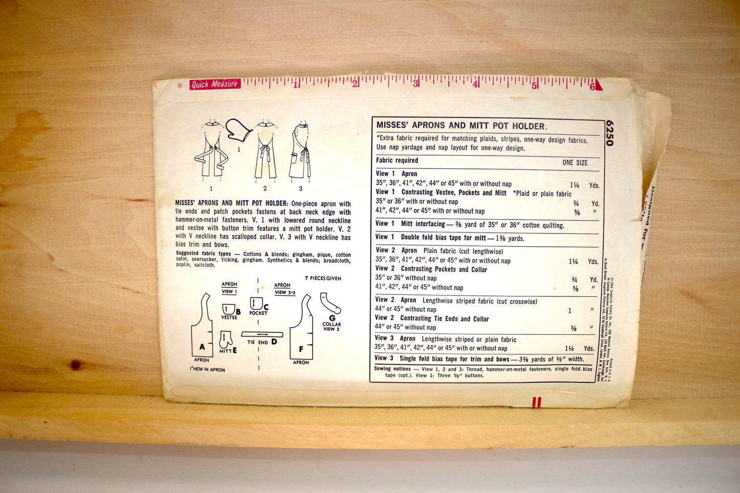 Simplicity 6250 Womens Apron Pattern