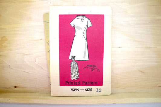 Printed Pattern 9399 Women's Dress Sewing Pattern size 12