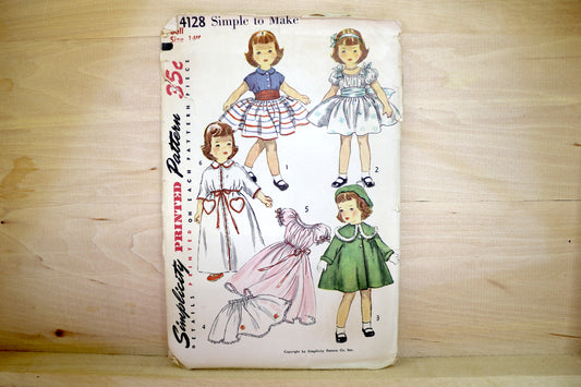 🪡 Vintage Doll Clothes Sewing Pattern Simplicity 4128 size 14"