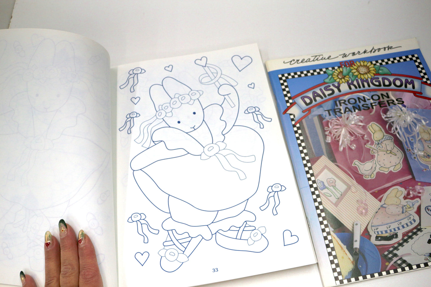 Daisy Kingdom Iron-On Transfers – Set of 1 book and 1 booklet