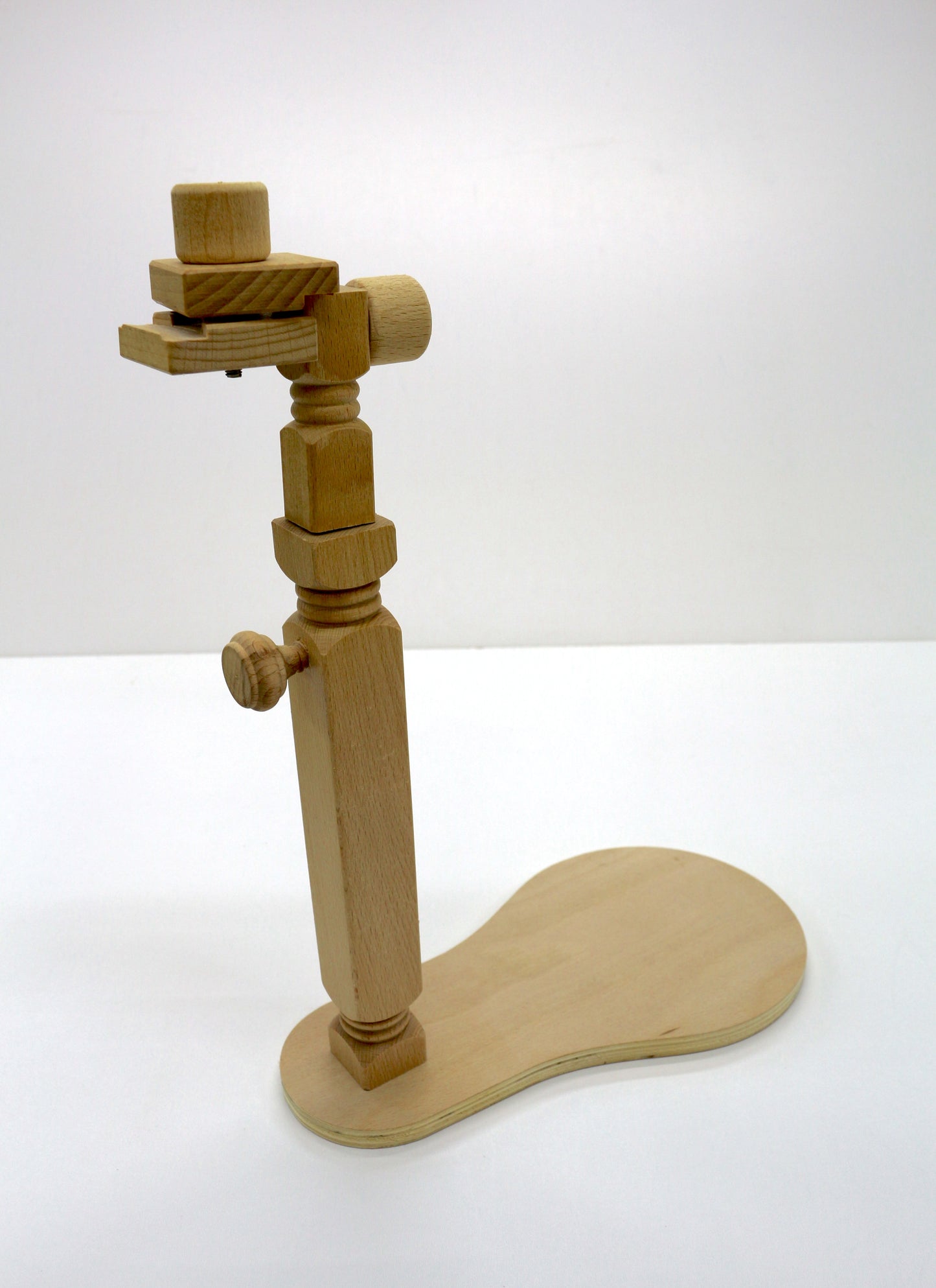 Adjustable Wooden Craft Clamp Stand