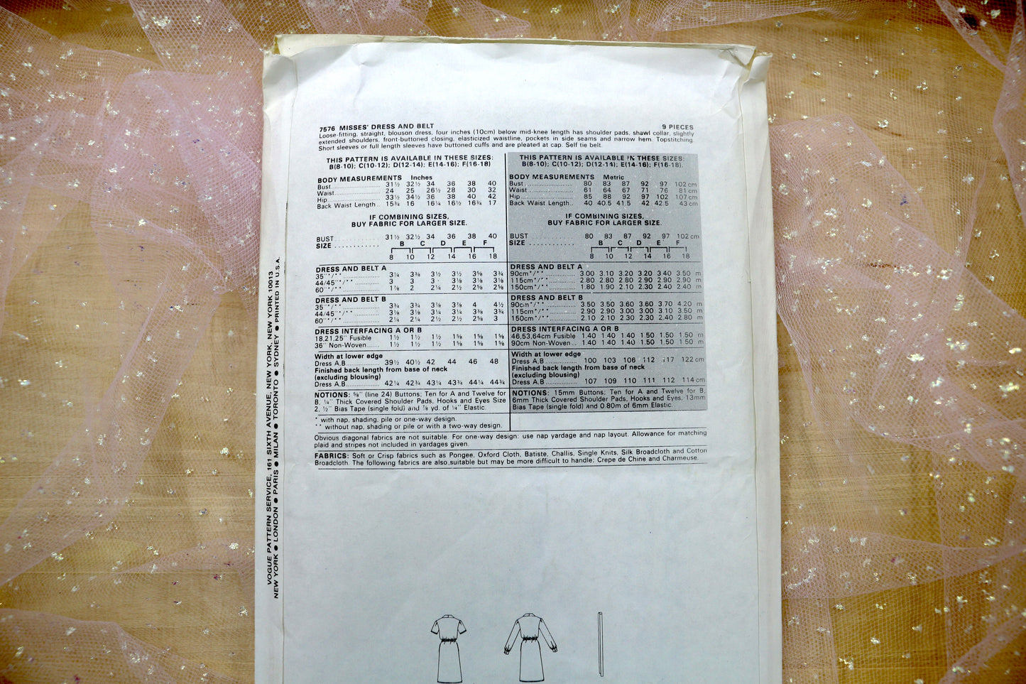 Very Easy Vogue 7576 Misses Dress Sewing Pattern 12-14