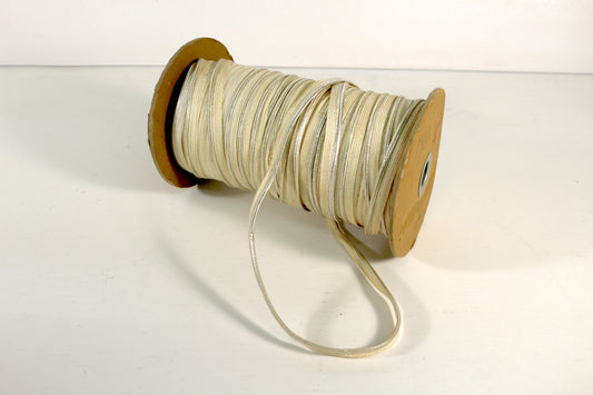 Vintage Ivory Trim on Spool – Over 15 Yards