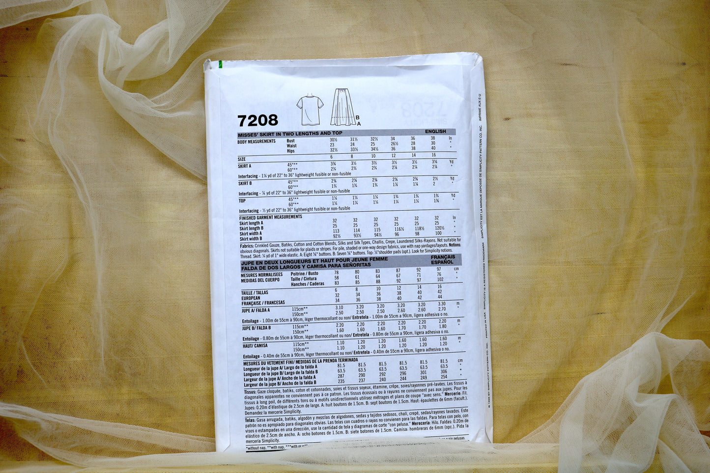 Simplicity 7208 Misses Skirt and Top Sewing Pattern size- 6-16