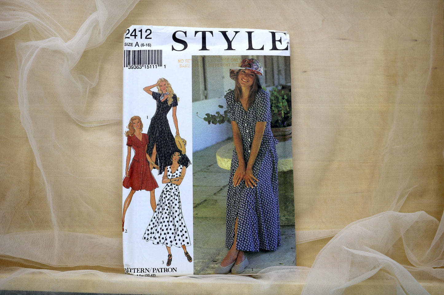 Style 2412 Misses Dress Sewing Pattern size- 6-16