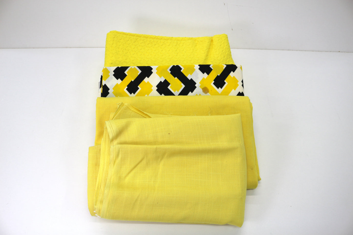 Sunshine Static Fabric Bundle over 5 yds of fabric  - Sewing & Creative Projects