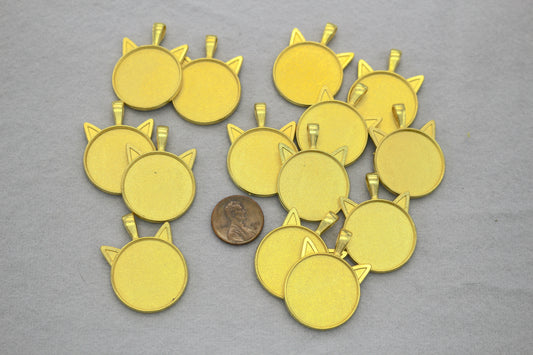 Gold Cat Ear Cabochon Pendant Blanks – Round Bezel Settings for Resin & Photo Jewelry