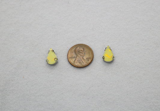 Chartreuse Sew-On Gems – Metal Settings