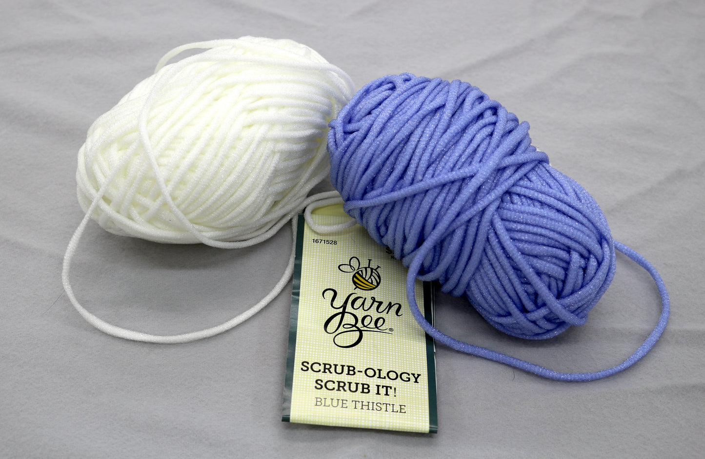 Yarn Bee Scrub-Ology Scrub It Yarn Lot – Blue Thistle & White – Kitchen Scrubby Yarn for Dishcloths