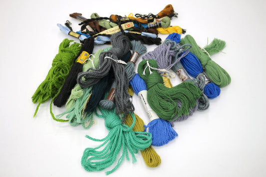 Needlecraft Yarn and Thread Bundle