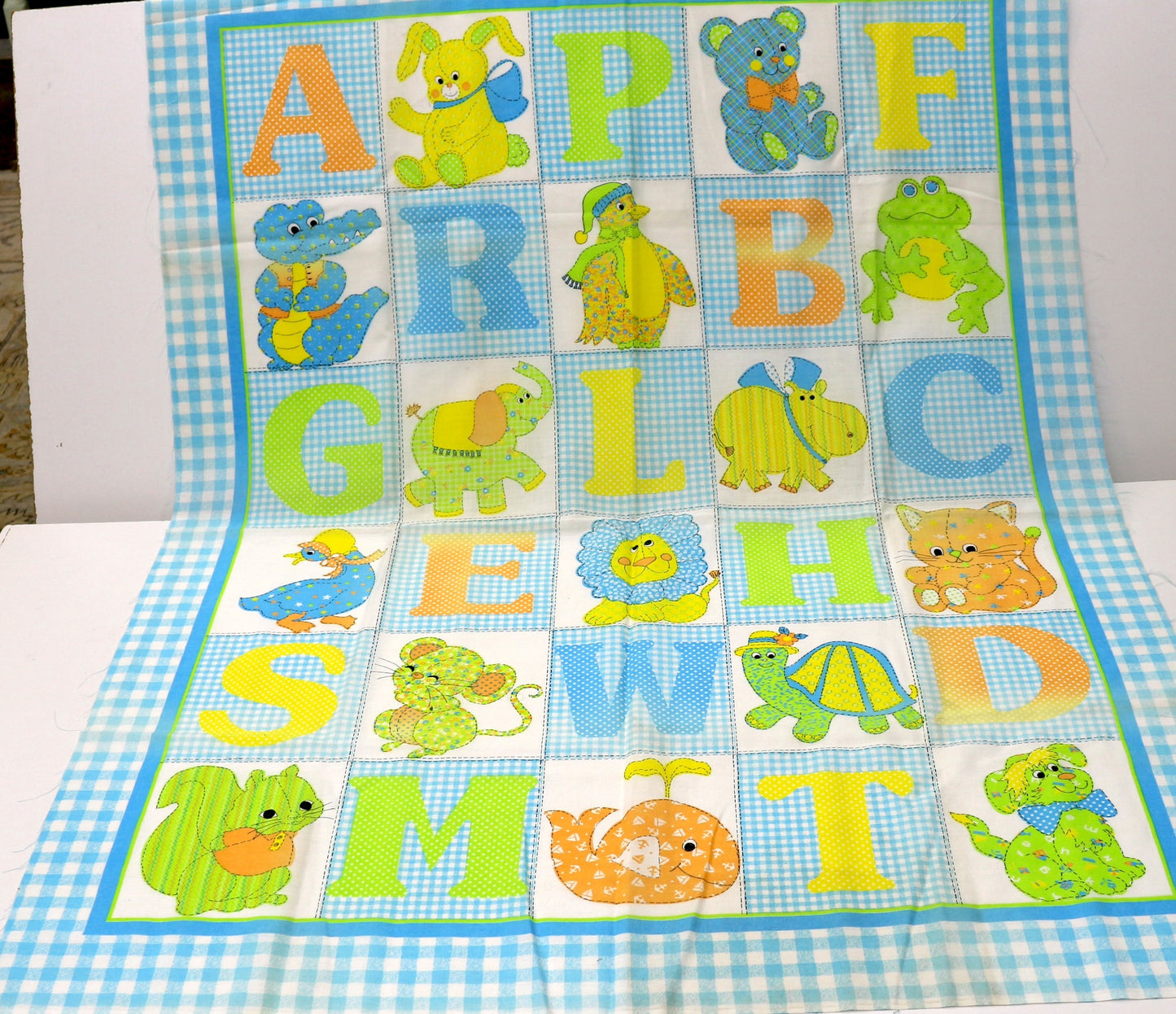 Vintage Nursery Quilt Panel (sunstains)