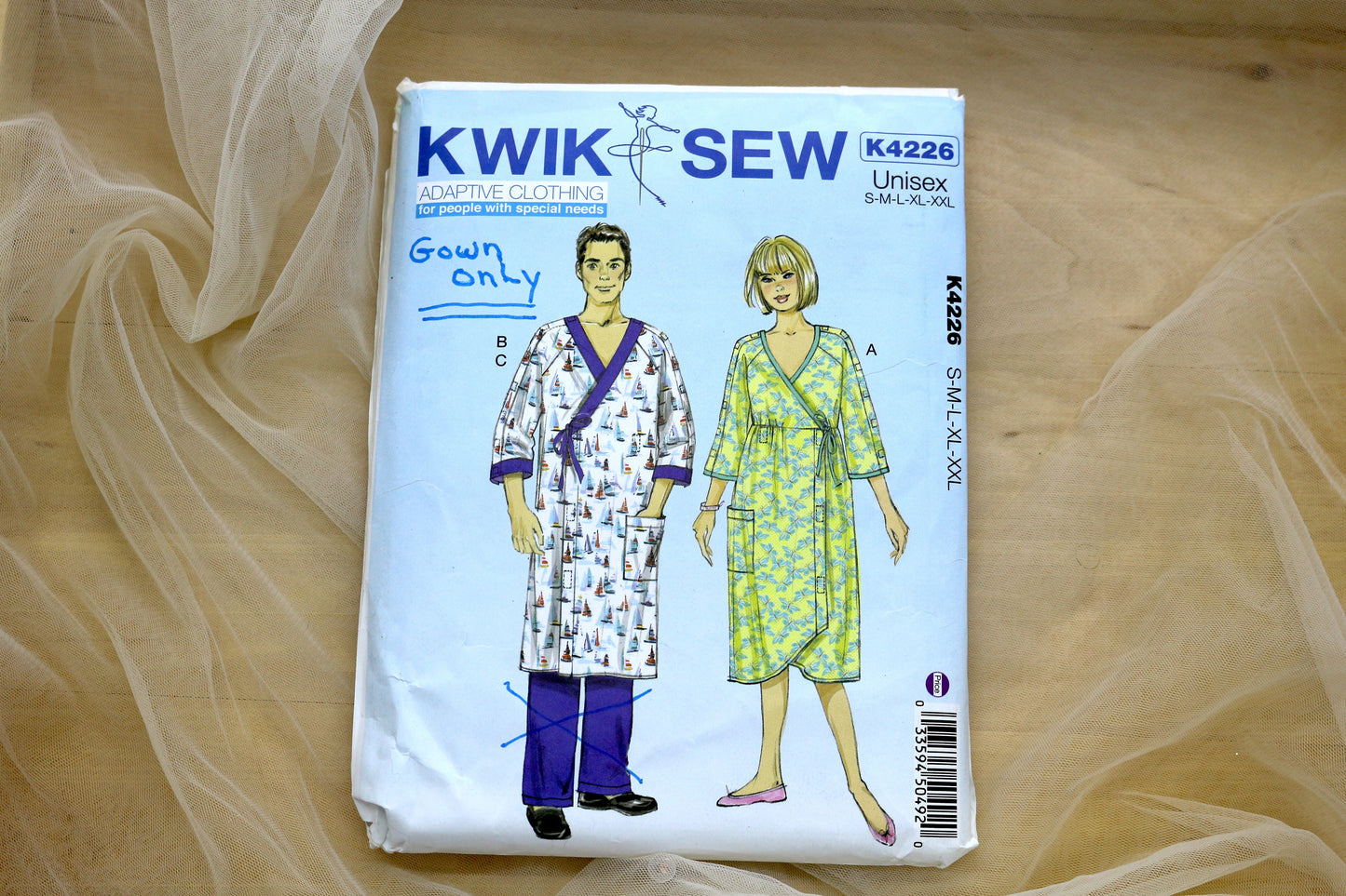 Kwik Sew 4226 Unisex Gown for People with Special Needs Sewing Pattern size s-XXL