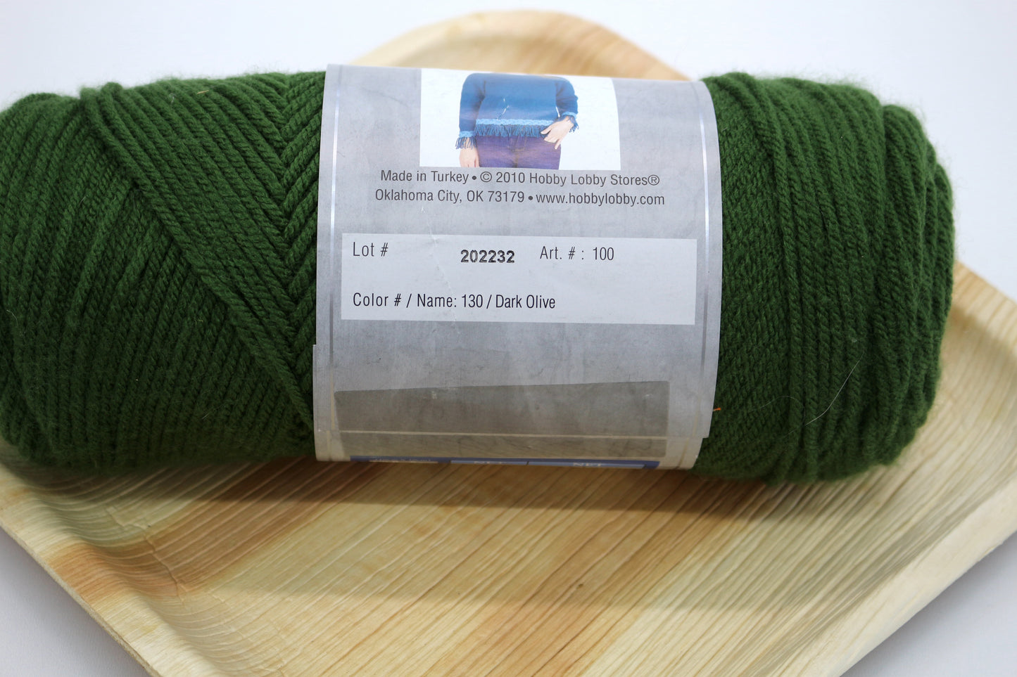 I love this Yarn - Dark Olive