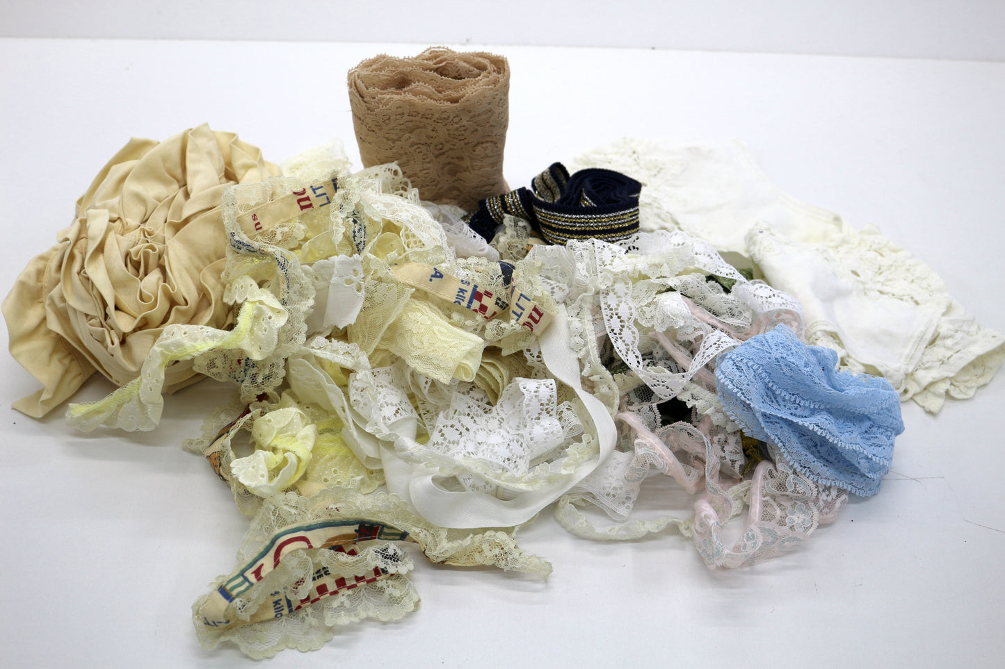 Variety Lace & Mixed Trim Bundle, Junk Journal Scraps, Sewing Scraps, Neutral Bundle
