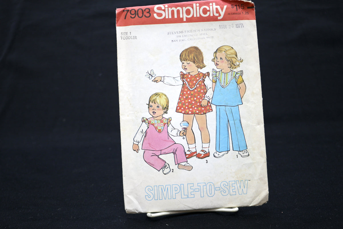 Simplicity 7903 Toddlers' Dress or Top Sewing Pattern