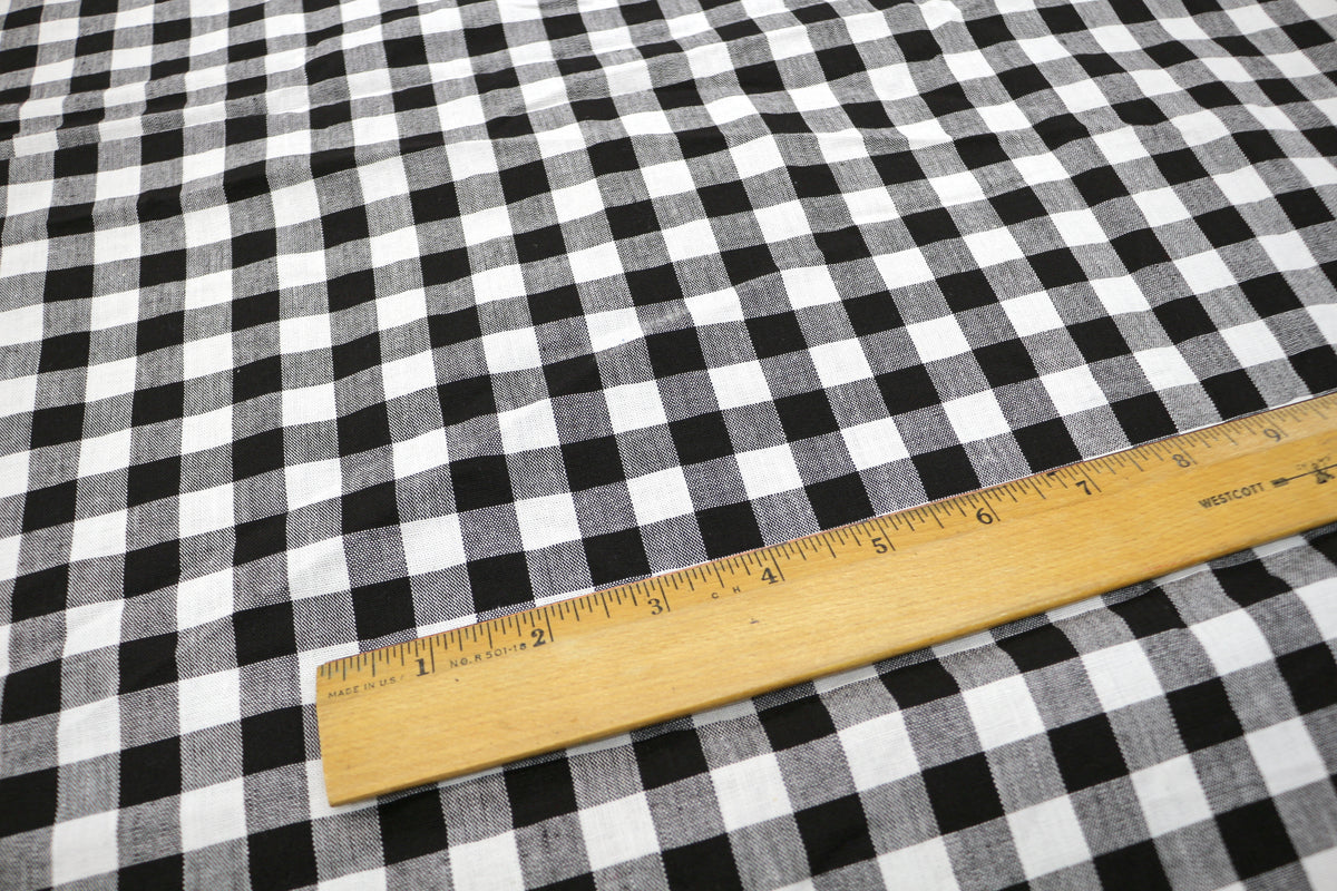 Black and White Gingham Extra Wide 58" x 1 yd