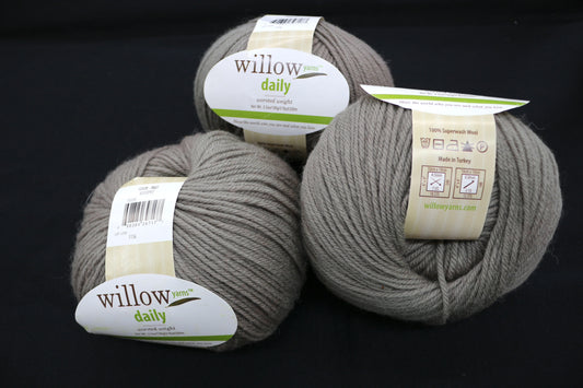 Willow Daily 100% Superwash Wool Yarn