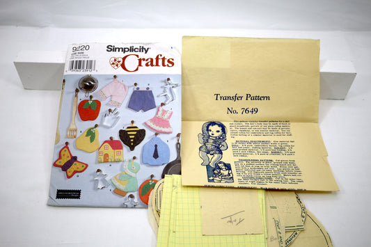 Simplicity 9220 Pot Holders Sewing Pattern or Vintage Baby Doll Sewing Pattern
