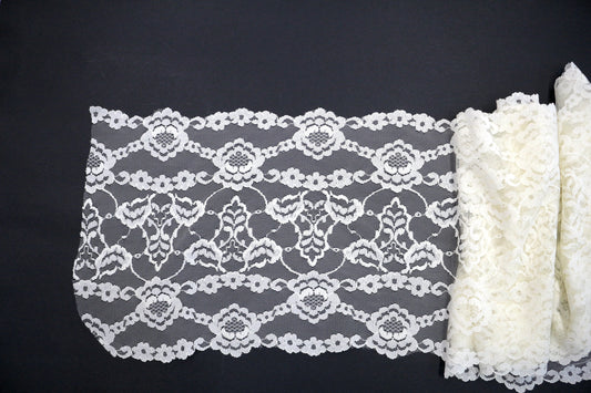10" Eggshell Lace Sewing Trim