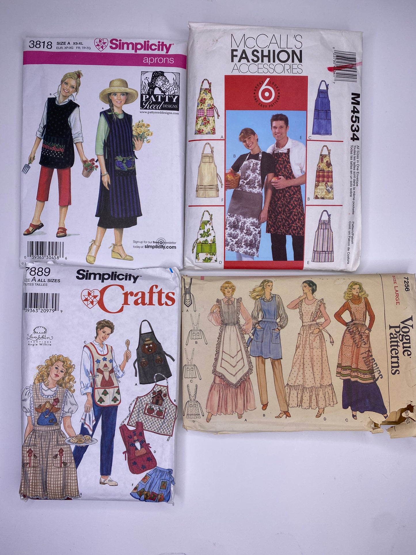 Simplicity 3818, McCall's 4534, Simplicity 7889, Vogue 7256 Sewing Pattern PK064A