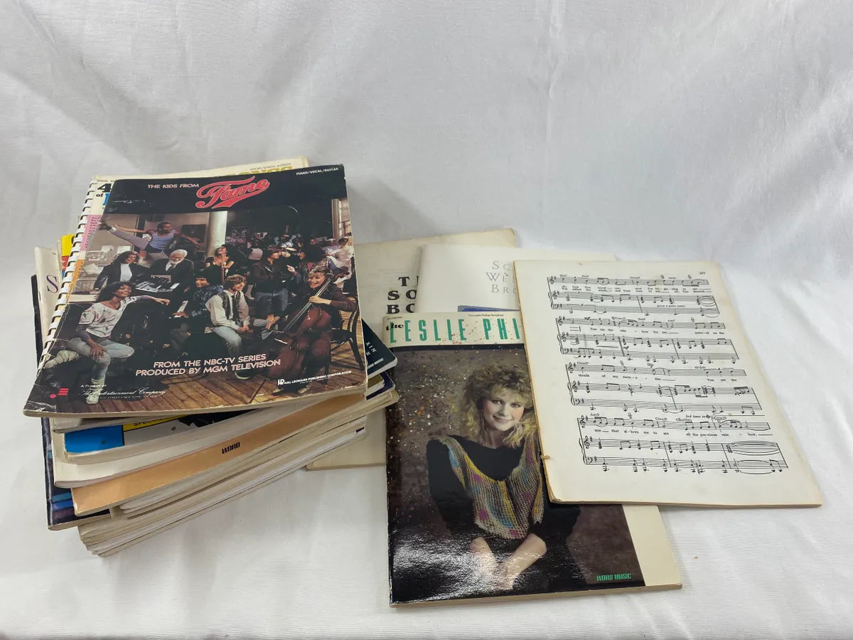 1 Vintage Sheet Music Paper Booklet, Great for Scrapbooking, Ephemera, Junk Journaling, Decoupage